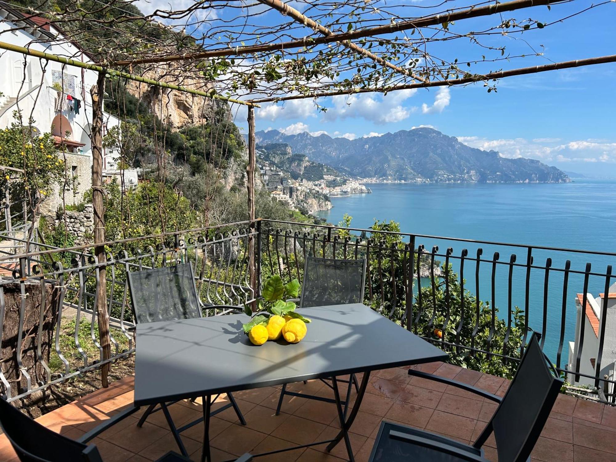 Amalfi 51 Con Vista Mare, Giardino E Terrazze Villa Conca dei Marini Exterior photo