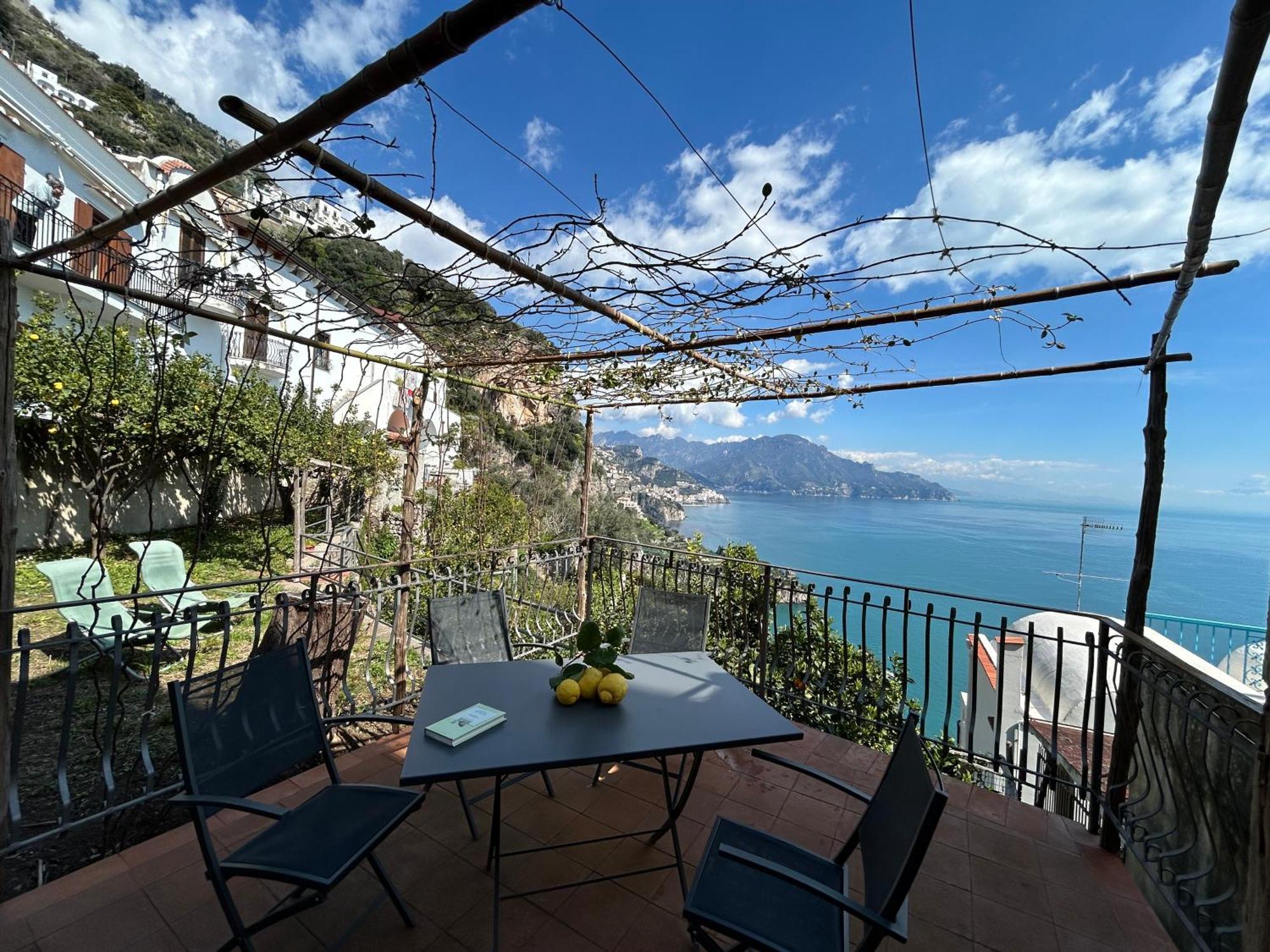 Amalfi 51 Con Vista Mare, Giardino E Terrazze Villa Conca dei Marini Exterior photo